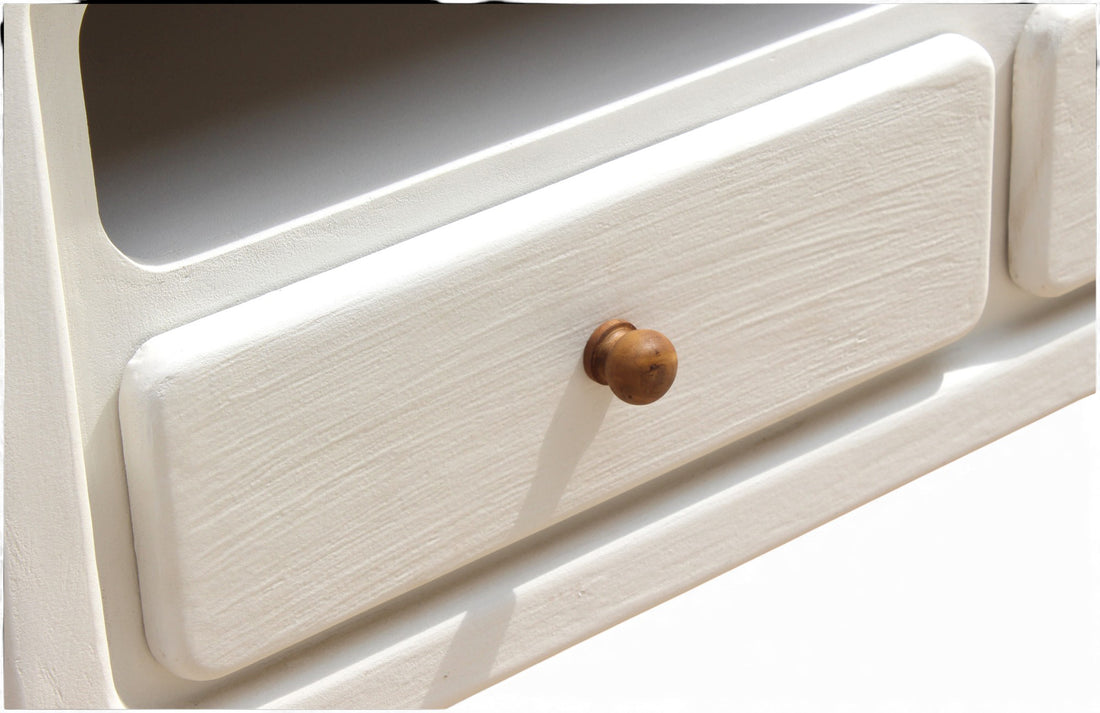 Modern White TV Board – 140 × 40 × 60 cm | 3-Drawer Media Console | Solid & Stylish TV Unit