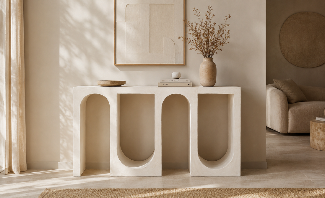 Modern Arched Lime Plaster Console Table – Sculptural Entryway Table (151 x 33 x 80 cm)