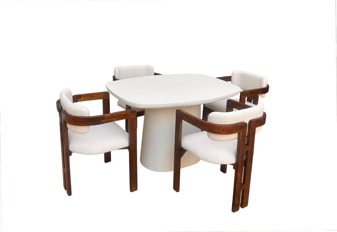 Modern Oval Pedestal Dining Table – 120 x 90 x 76 cm