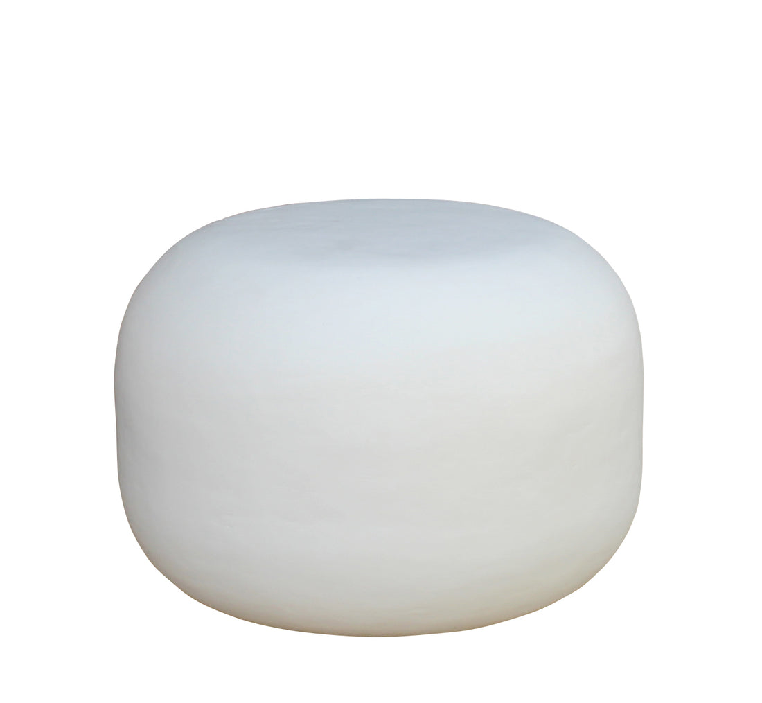 Modern Iron Lime Plaster Milky White Accent Table / Stool –Round Ottoman Pouf, White Decorative Floor Cushion  Handcrafted Sculptural Side Table – 50 × 50 × 35 CM